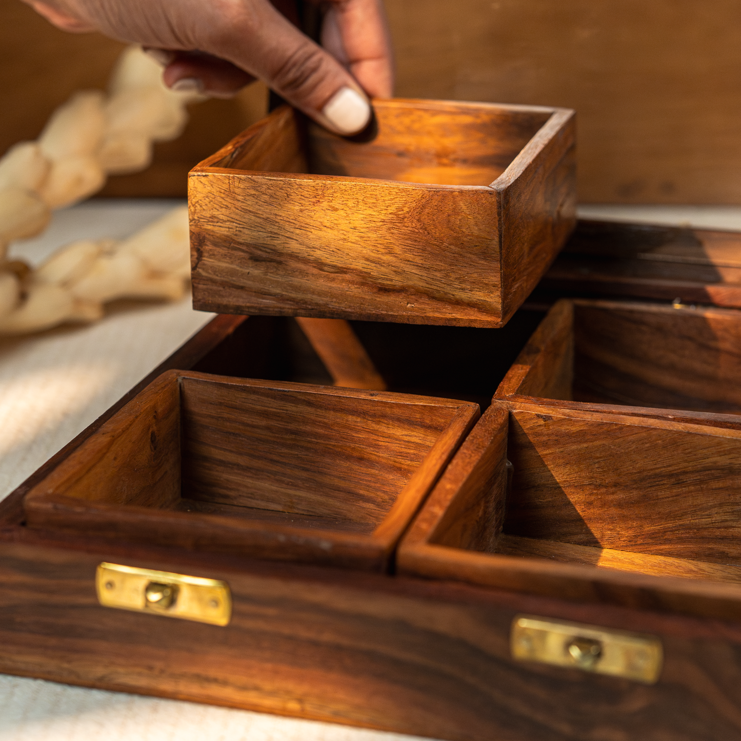 HEIRLOOM - KANAKA BOX