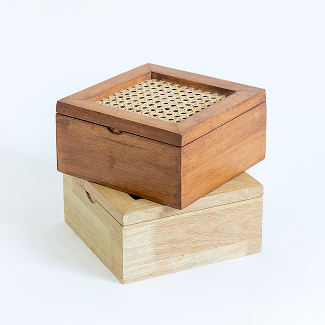 RATTAN BOX