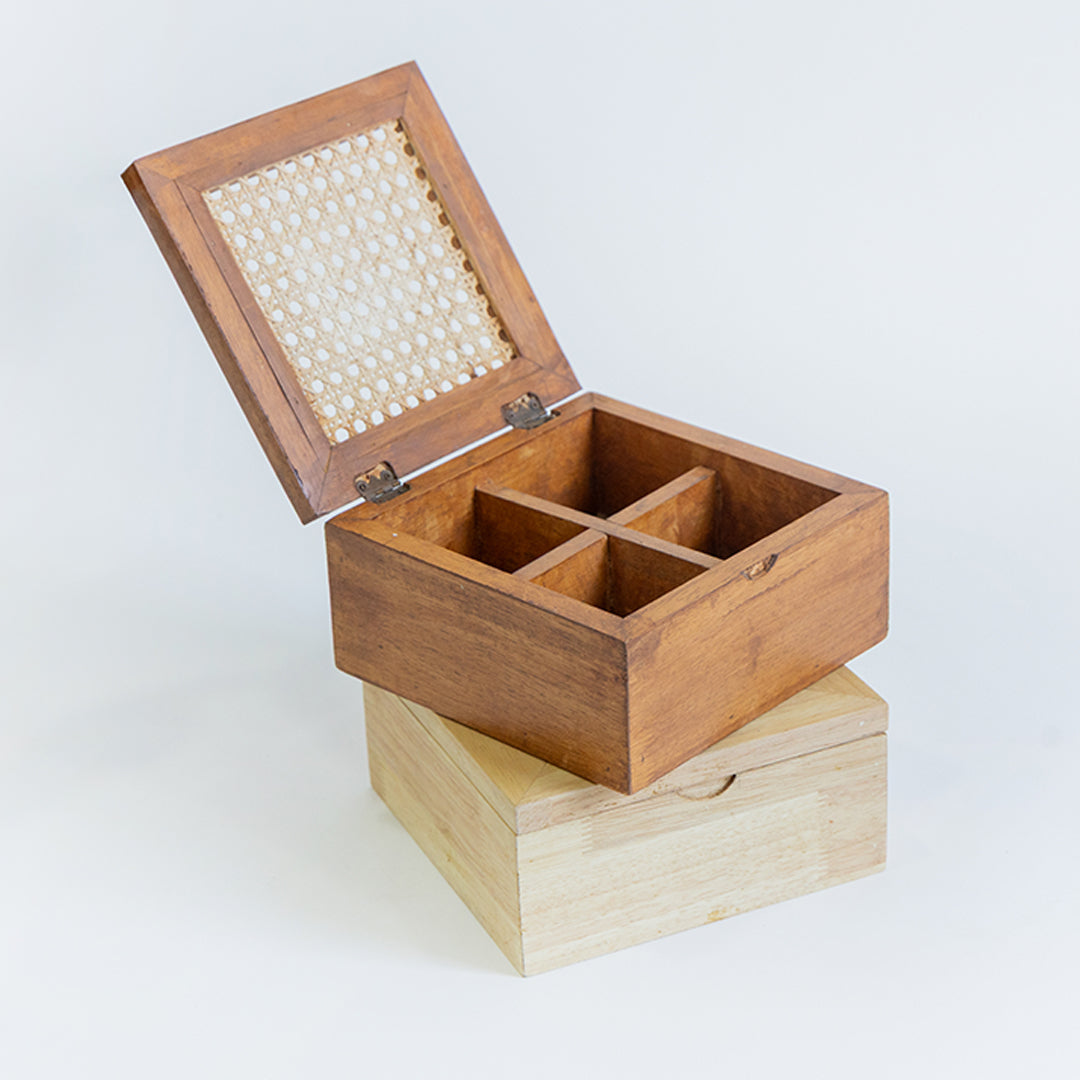 RATTAN BOX